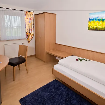 Serviced Apartments Kurpfalzhof Aparthotel Oftersheim