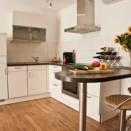 Aparthotel Serviced Apartments Kurpfalzhof 3*