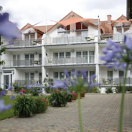 アパートホテル Serviced Kurpfalzhof 3*