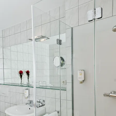 Aparthotel Serviced Apartments Kurpfalzhof 3*